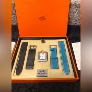 Hermes Belt Watch w/ 2 leather interchangeable straps